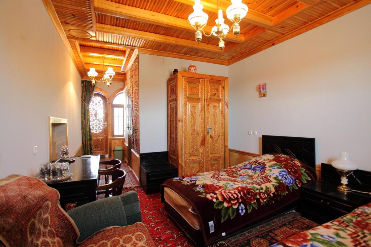 Furkat Guest House - Housity