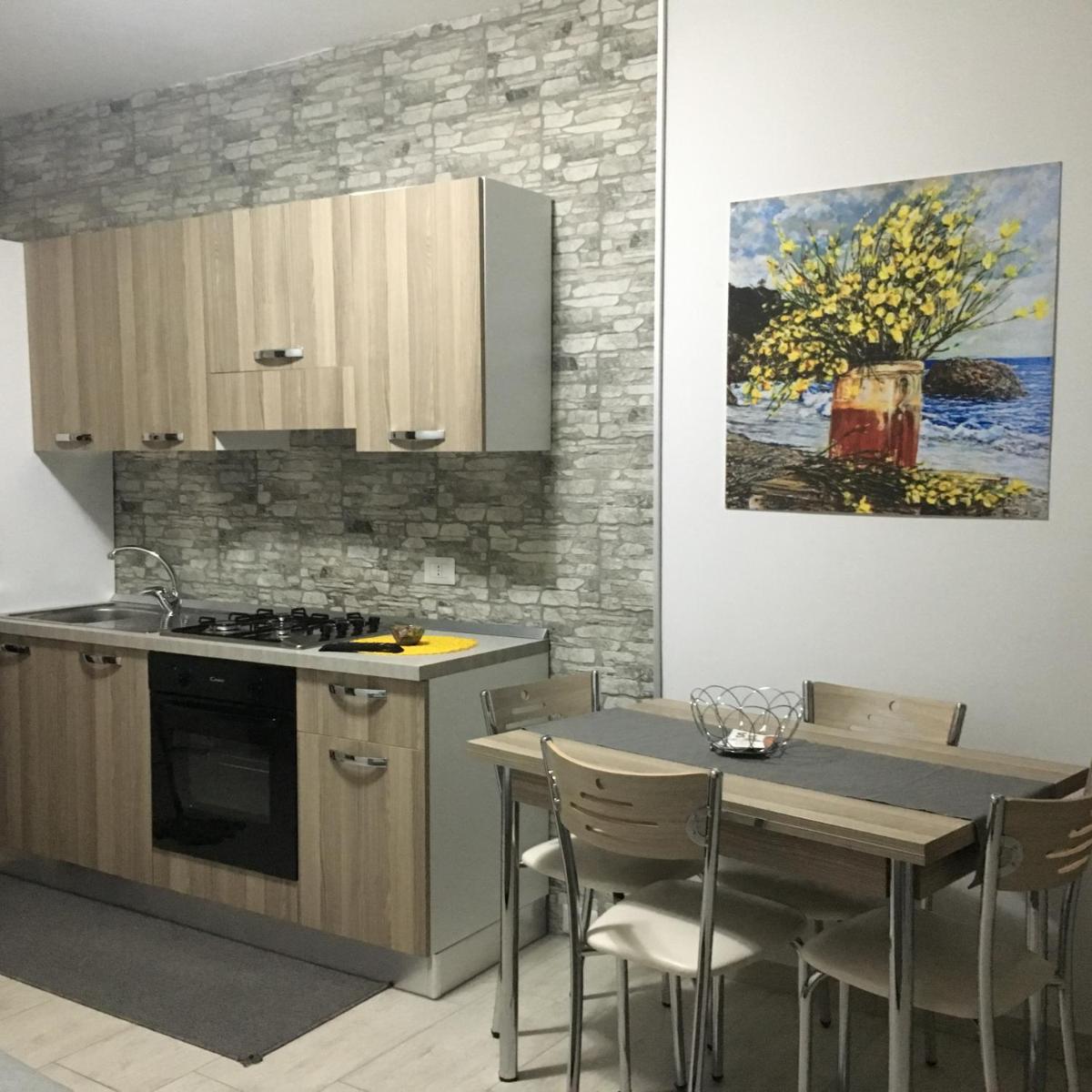 Casa Vacanze Le Ginestre - Housity
