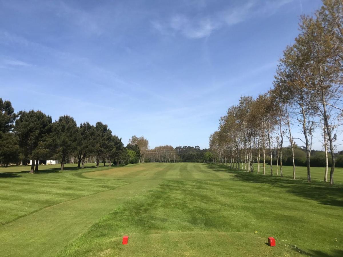 Instalaciones para jugar al golf en el hotel o alrededores