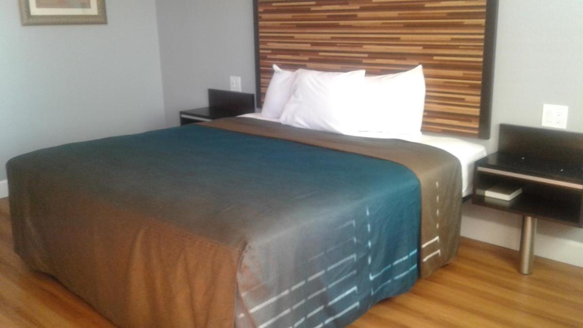 Welcome Inn San Bernardino/ Colton - Housity