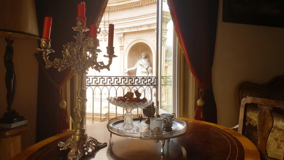 Suite Vista Panoramica Palazzo Viola - Housity