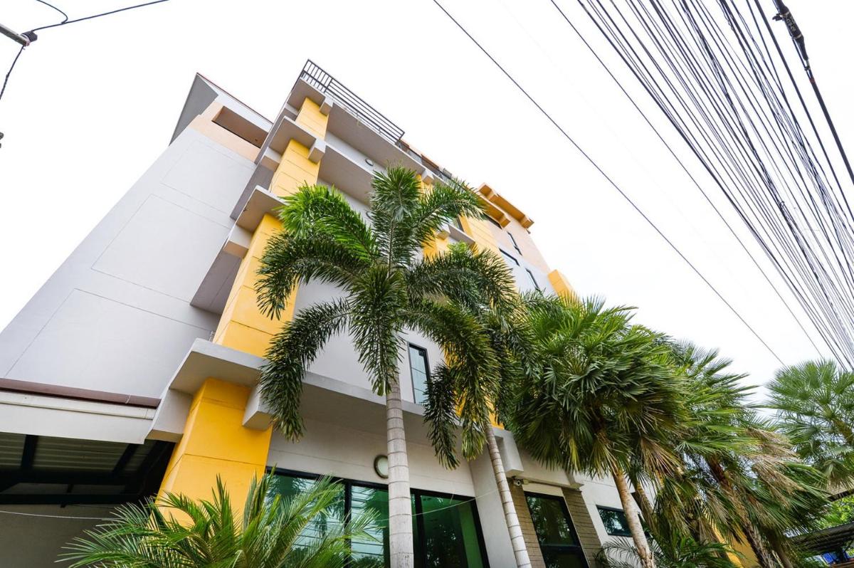 Paradise Resort - Housity