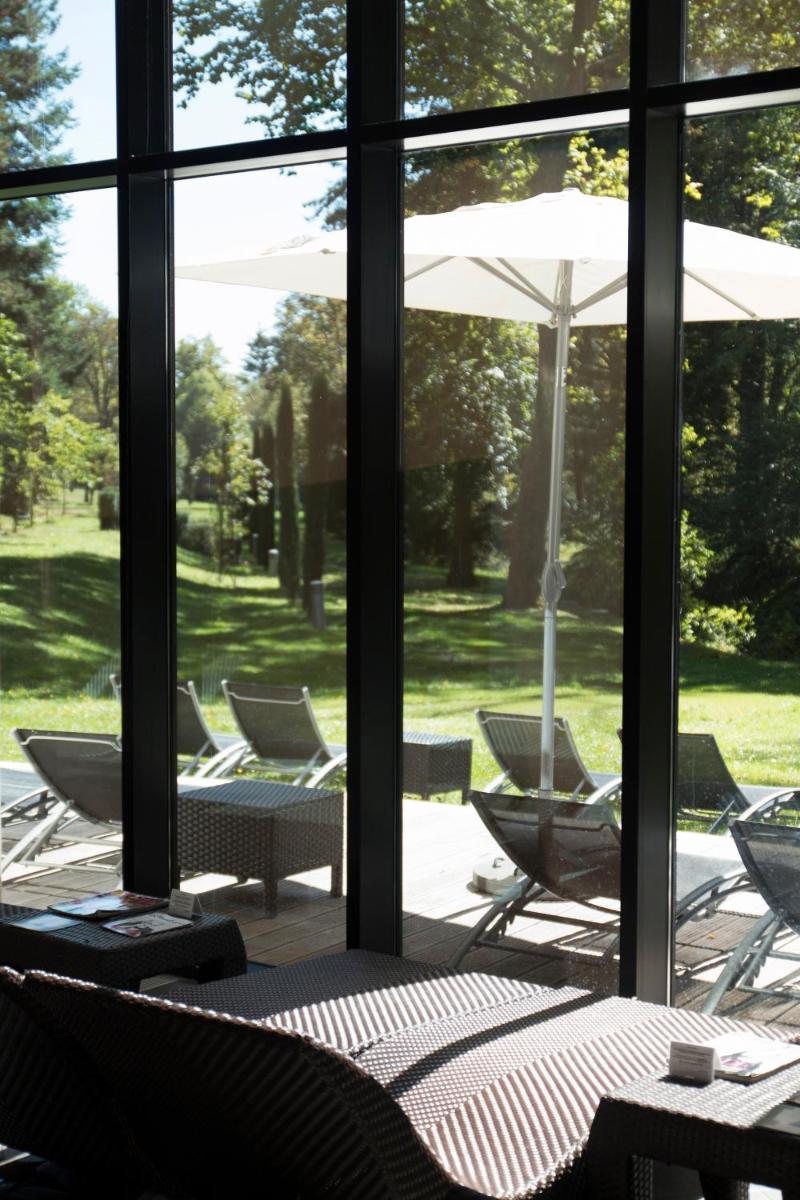 Jardin de l'établissement Hotel & Spa Le Pavillon