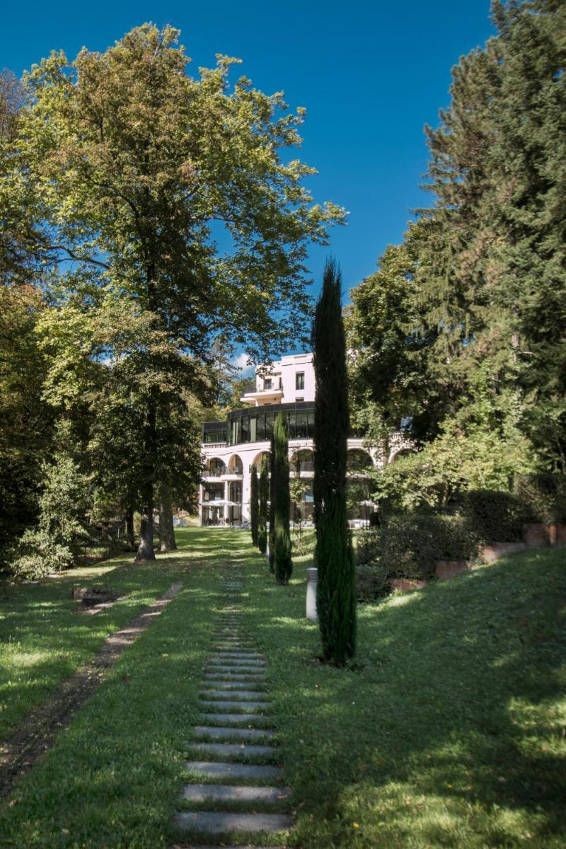 Jardin de l'établissement Hotel & Spa Le Pavillon