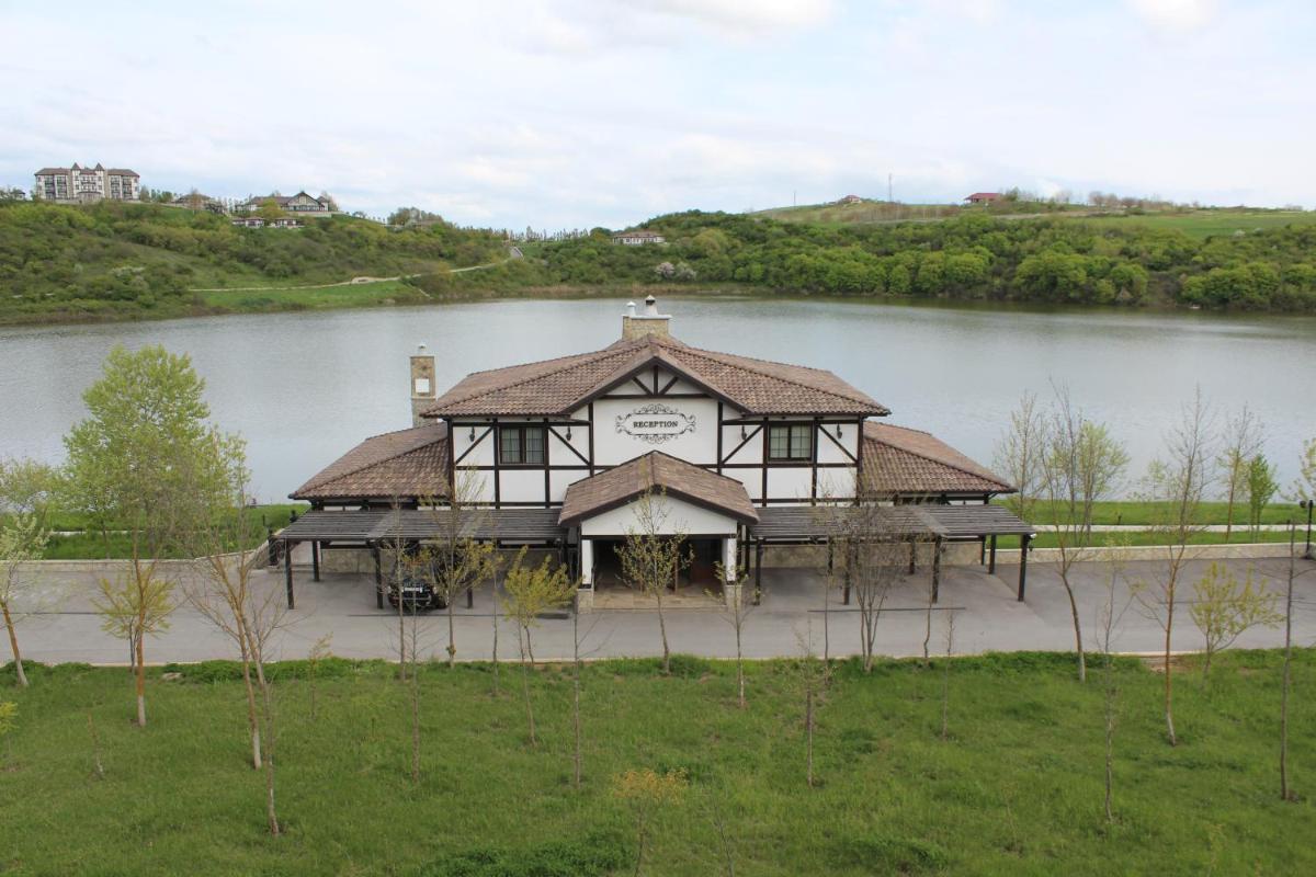 Sakit Gol - Silent Lake Hotel - Housity