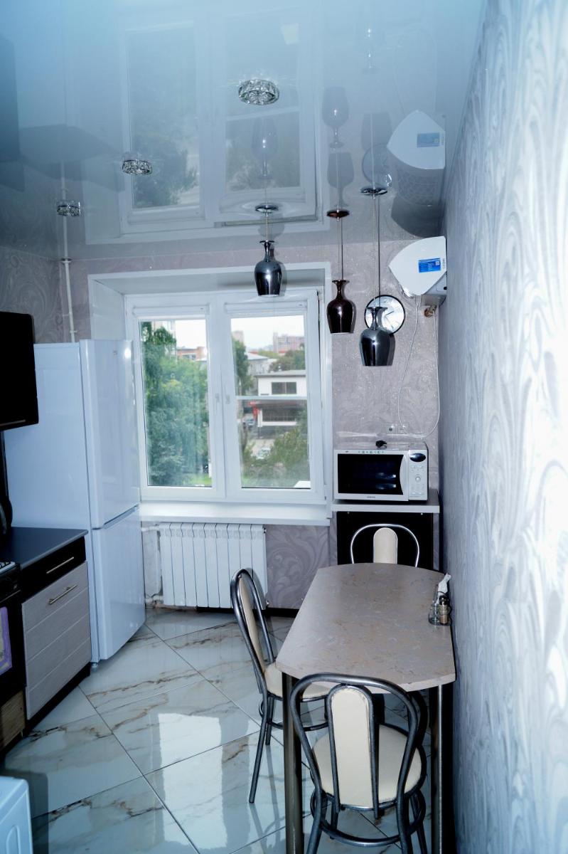 Suitetrails - Apartment on Leyteyzena 1/4