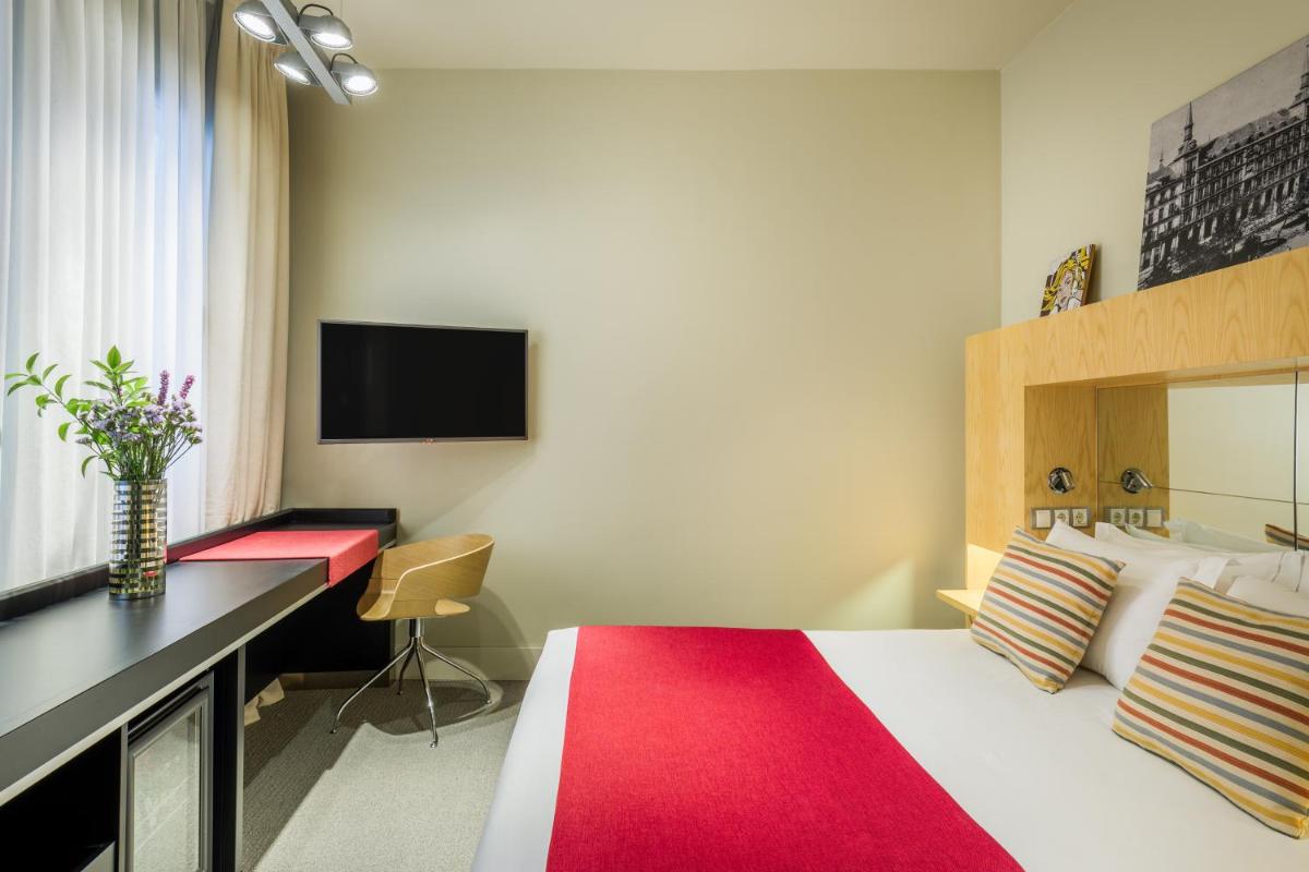 Room Mate Alicia - Housity