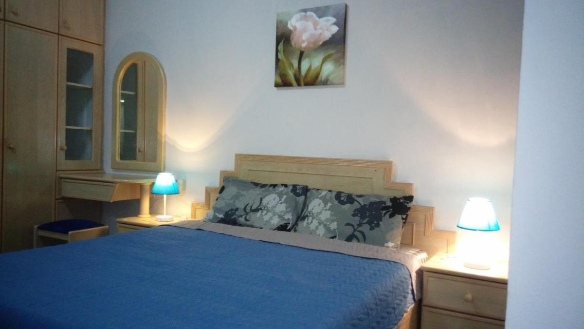 Pinang Beach Apartment @ Bayu Emas - Housity