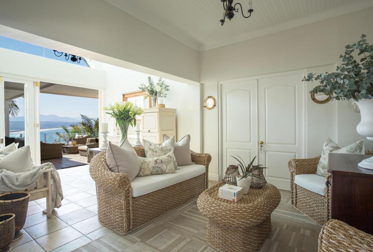 Ocean Watch Guest House - Housity