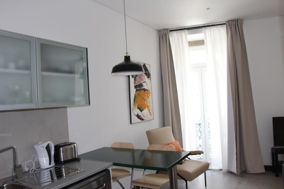 DoBairro suites at Bairro Alto - Housity