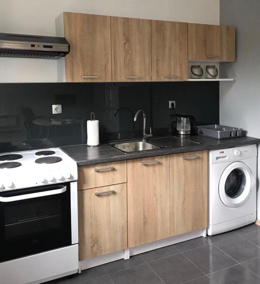 Apartment Adi - Housity