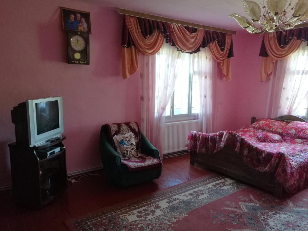 Gutsuls Ka Osielia - Housity