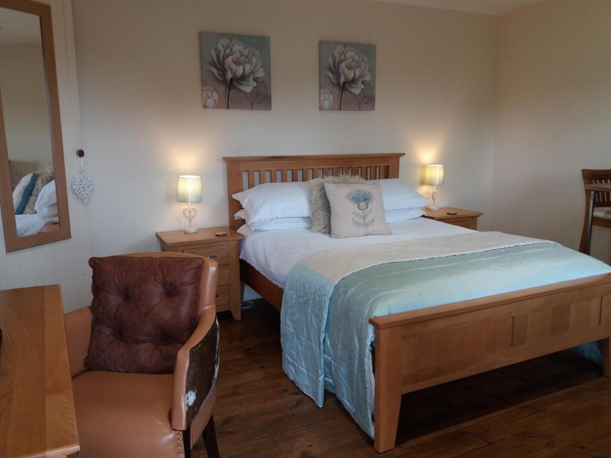 The Stables - Deer Park Farm - Housity