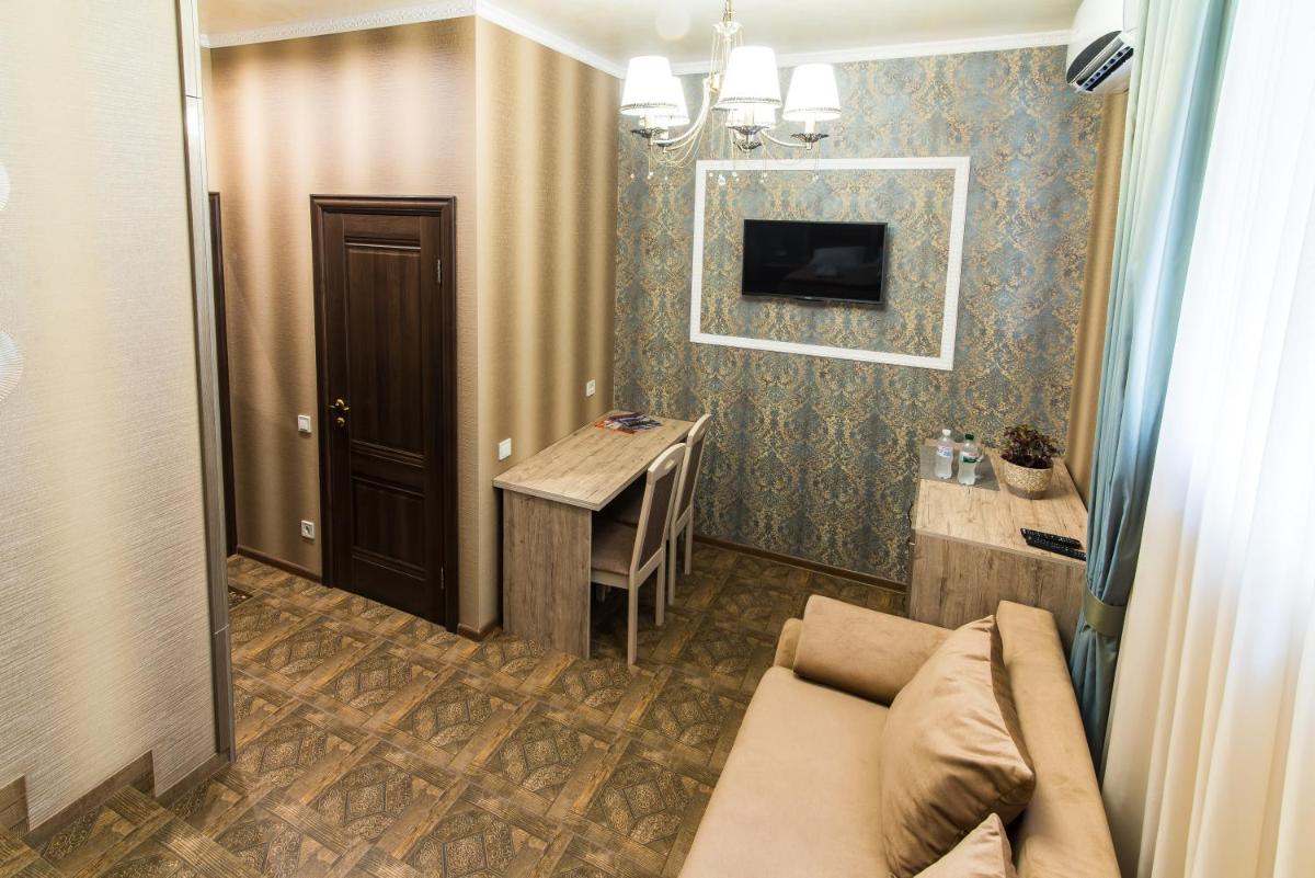 Suitetrails - L.O.Y Family Hotel