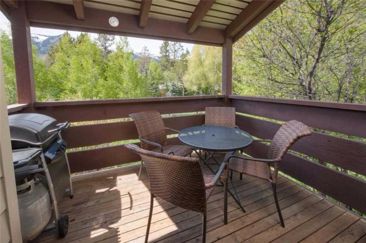 JHRL - Mtn Alder 824, A cozy 2 bedroom condominium located in The Aspens - Housity