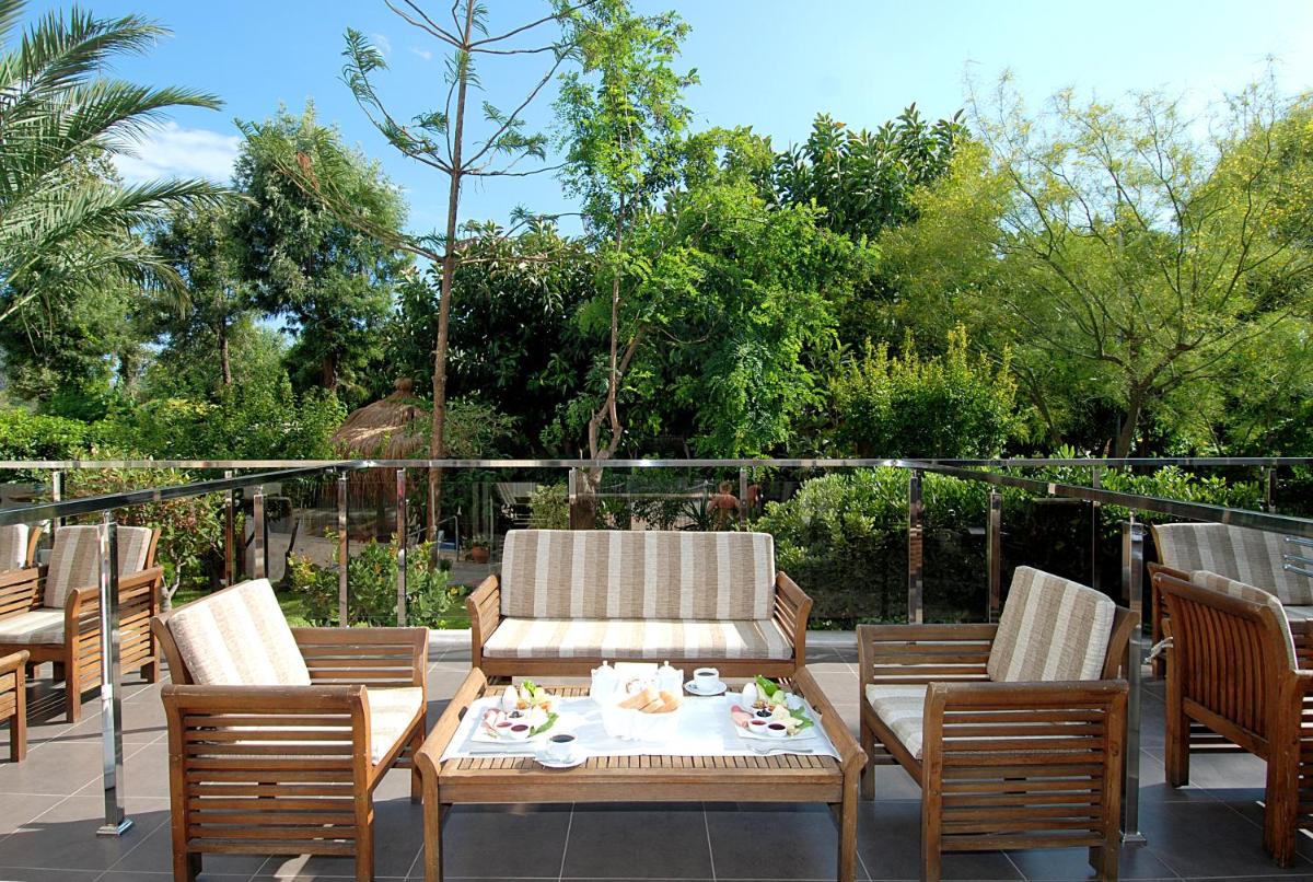 Grand Okan Hotel - Housity