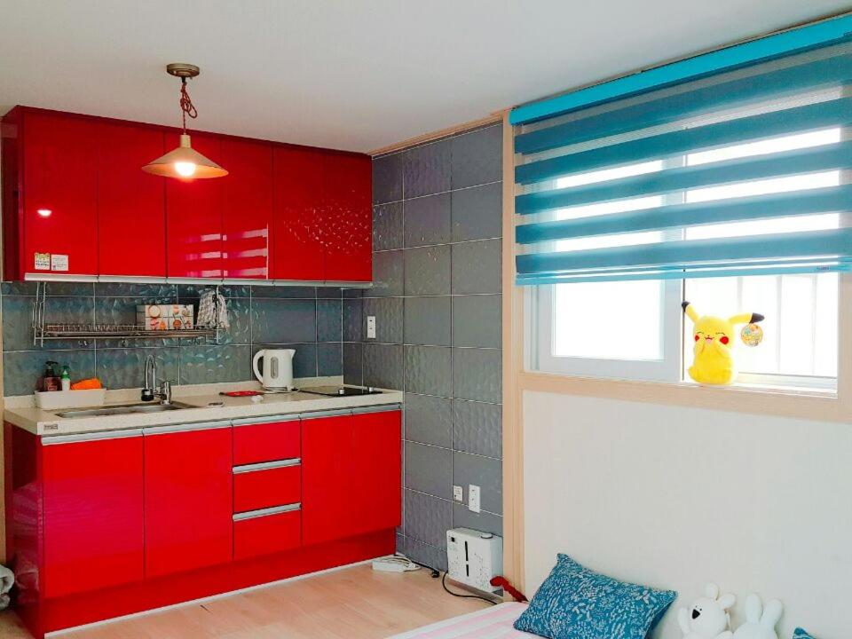 Yours Guesthouse in Tongyeong - Housity