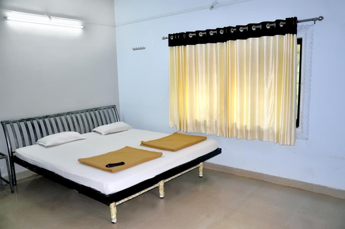 Radhanand Holiday Home - Housity
