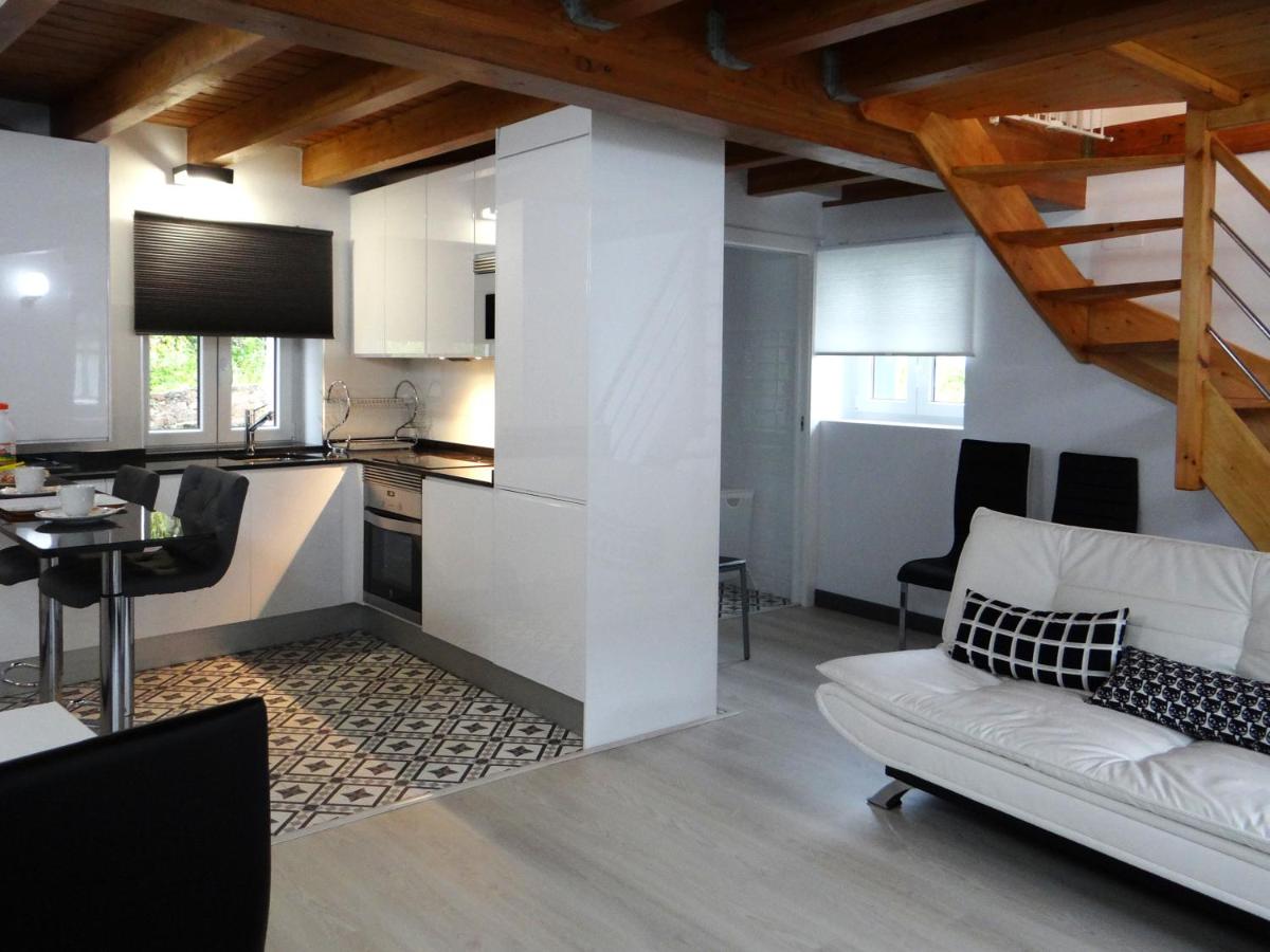 Martina Lapiko - Housity