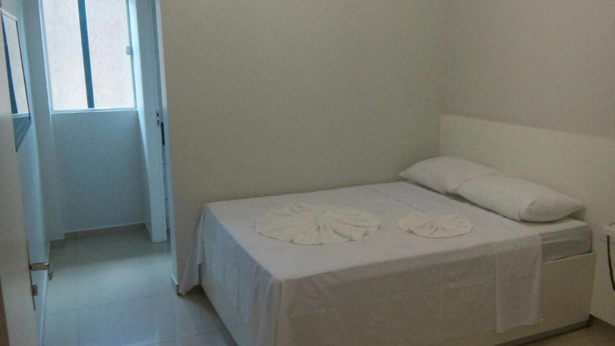 Hotel Confiança - Housity