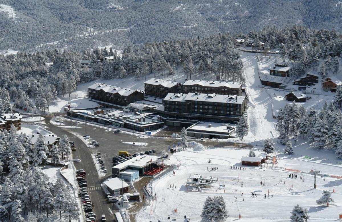 Guitart La Molina Aparthotel & Spa en invierno