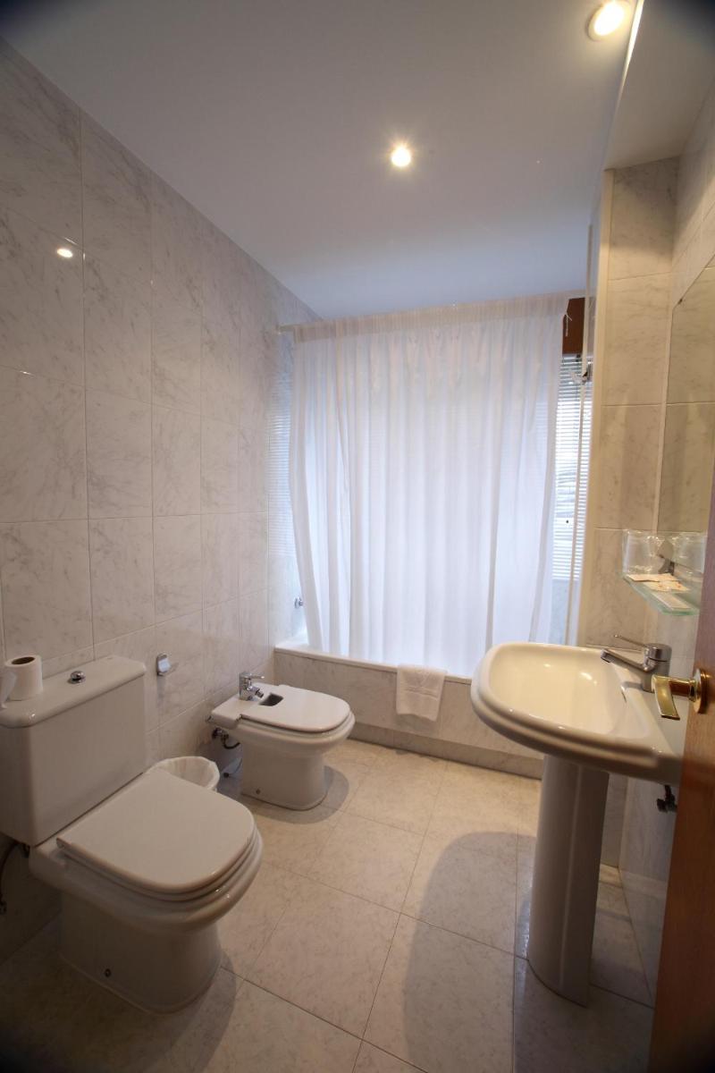 Hotel Ramos - Housity