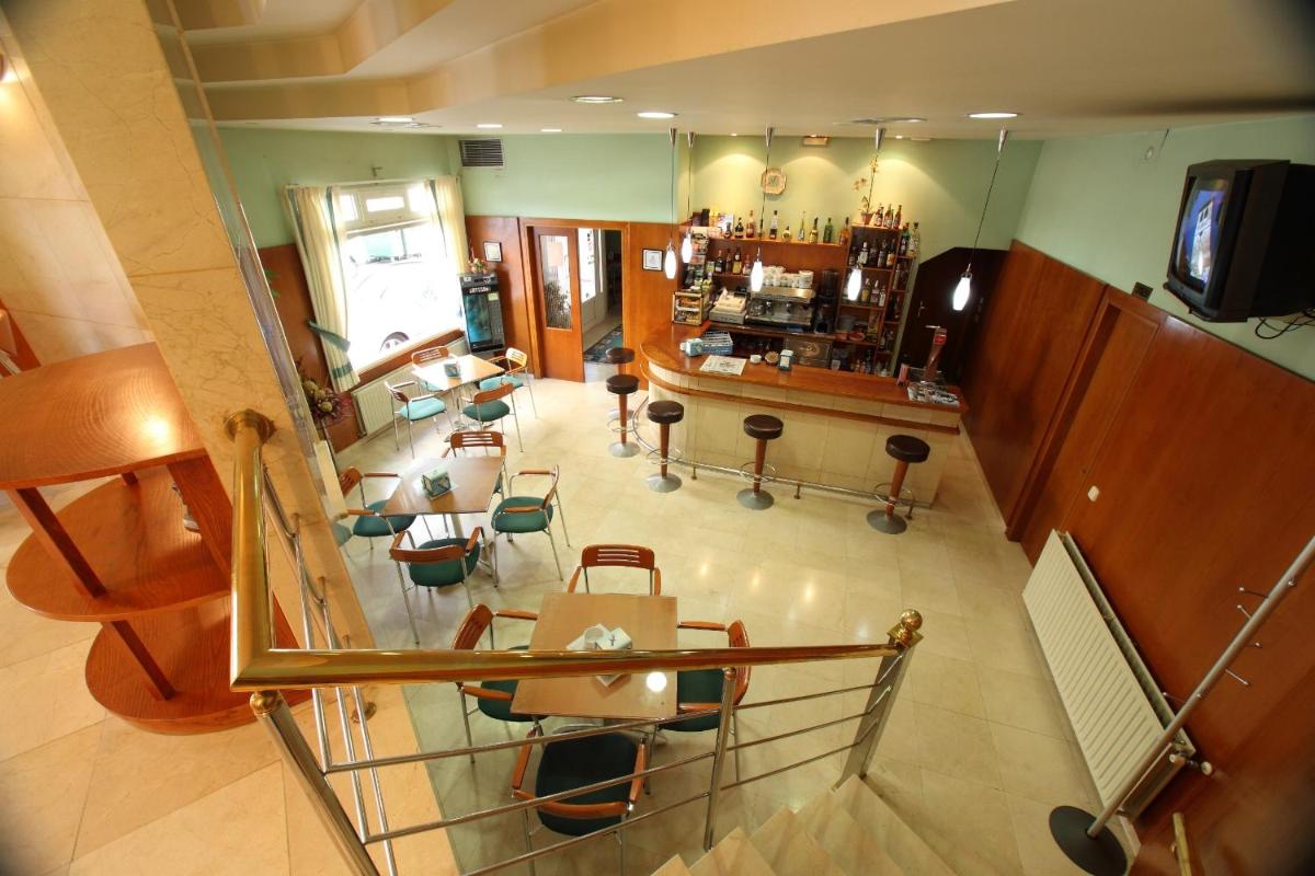 Hotel Ramos - Housity