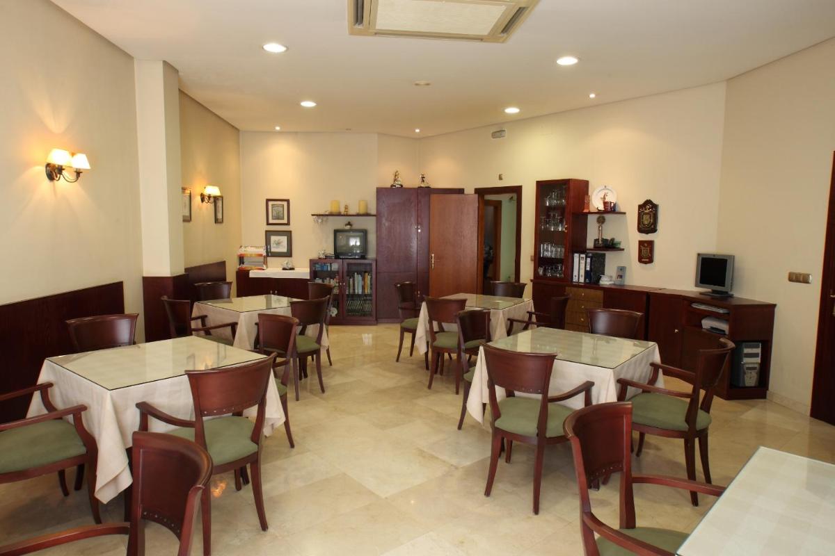 Hotel Ramos - Housity