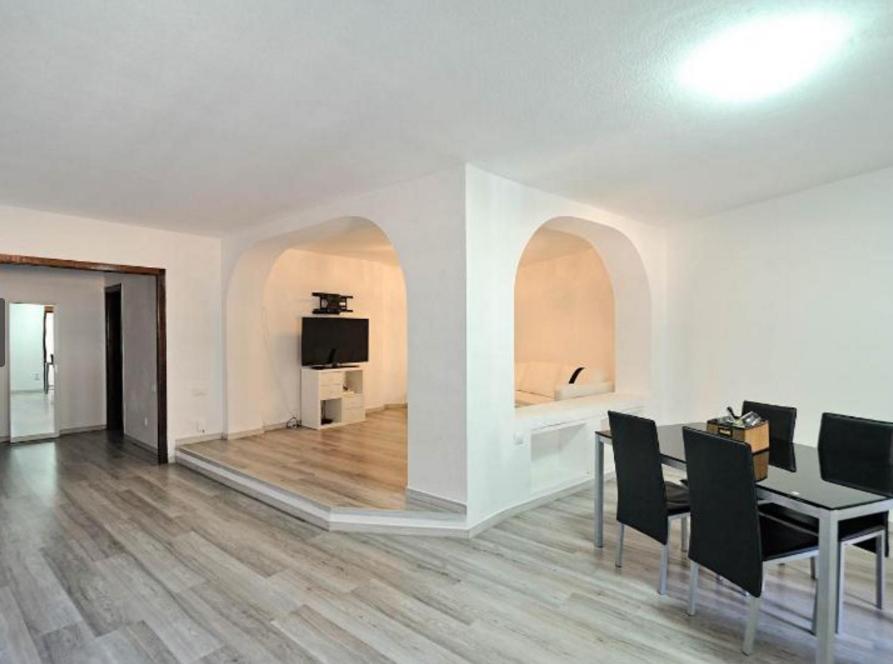 Apartment in Little Venice - Housity