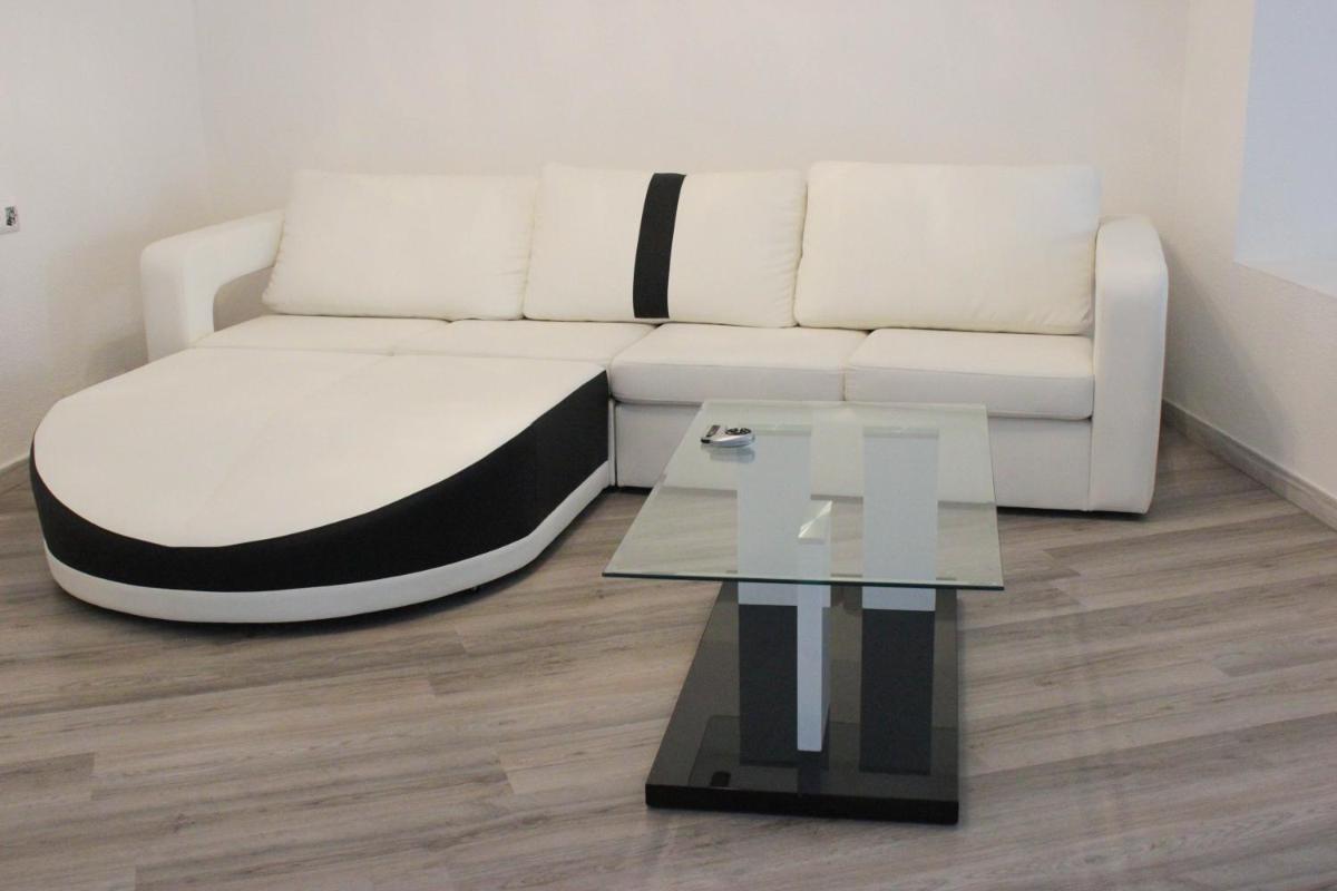 Apartment in Little Venice - Housity