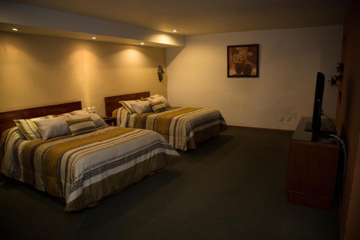 Hotel La Loma - Housity