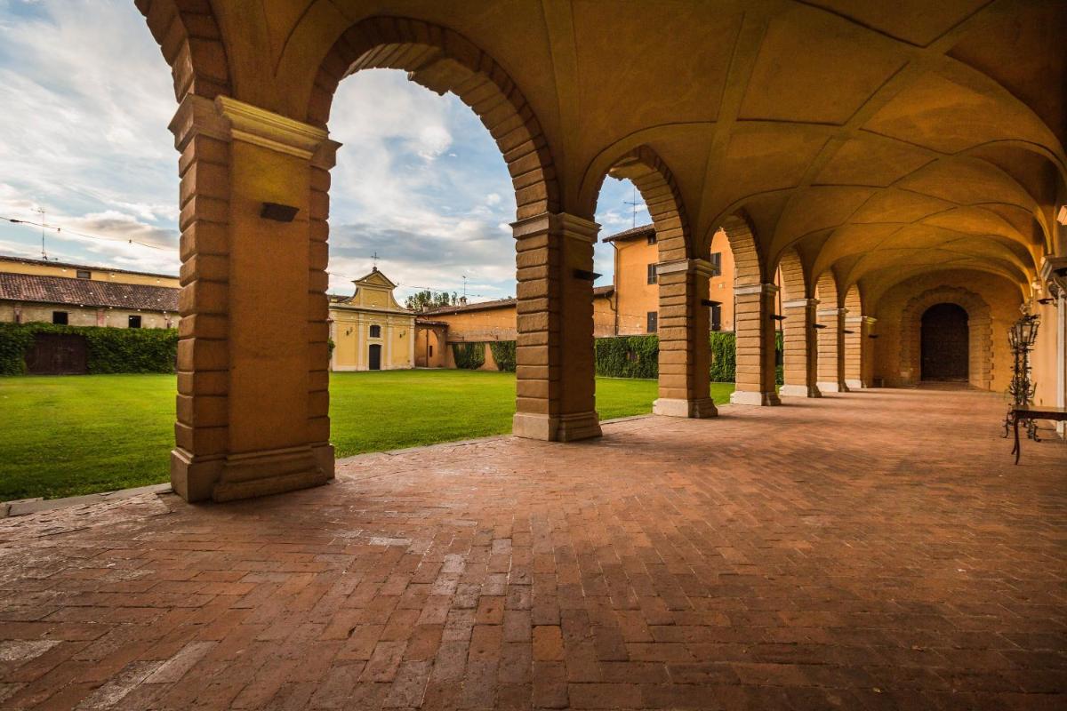 Palazzo Barbò - Housity
