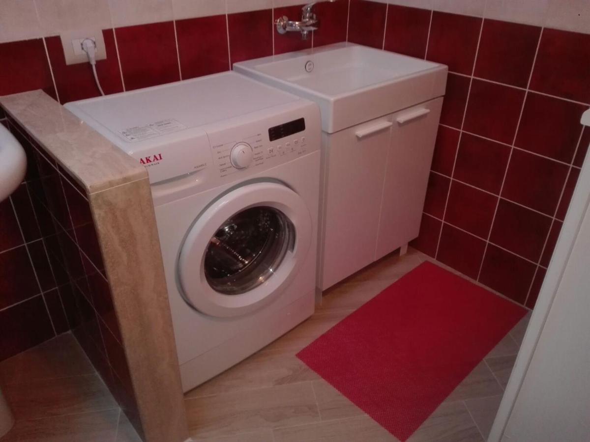 Augusta Isola Appartamento in Pieno Centro - Housity