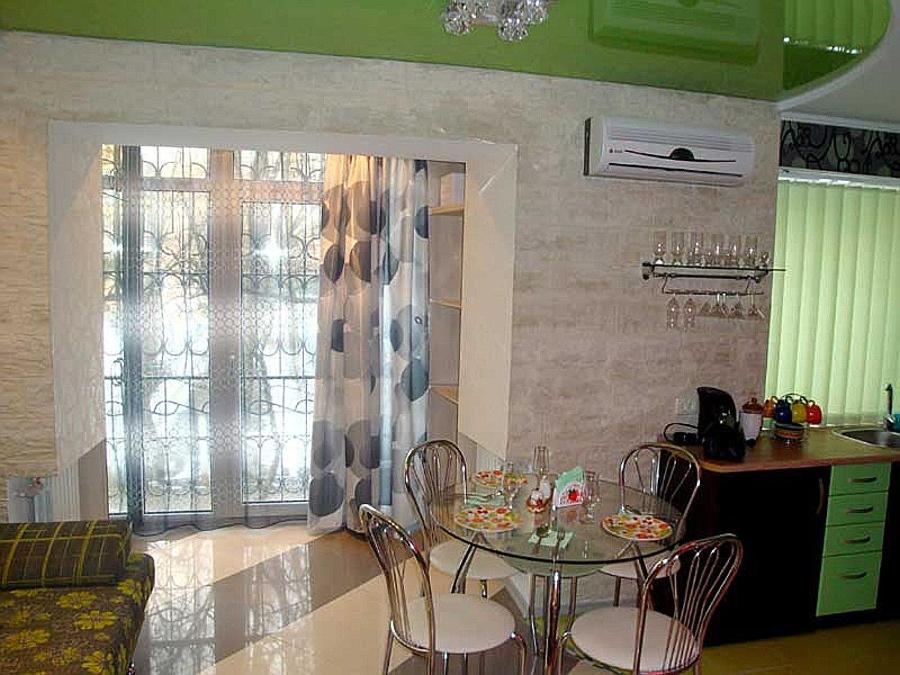 Suitetrails - Nebesnoy Sotni Apartments Center