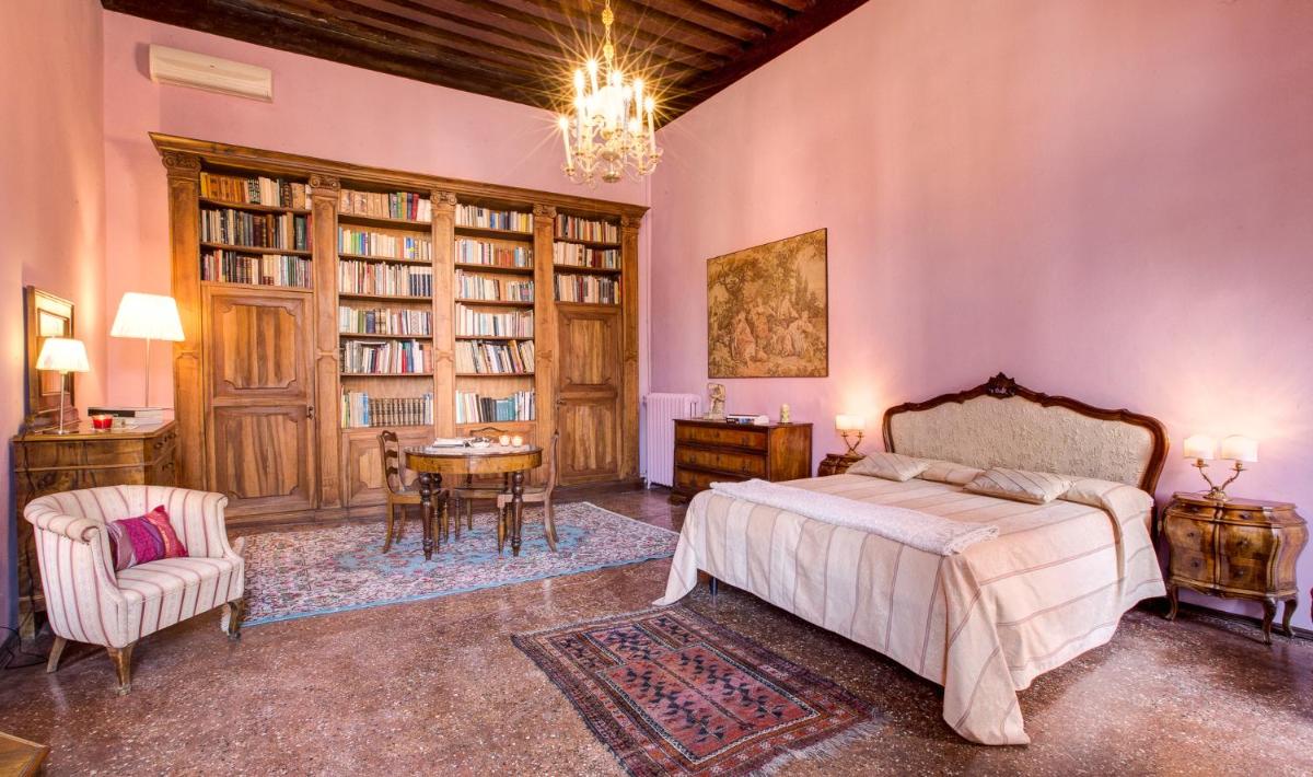 Ca' della Corte Flats - Housity