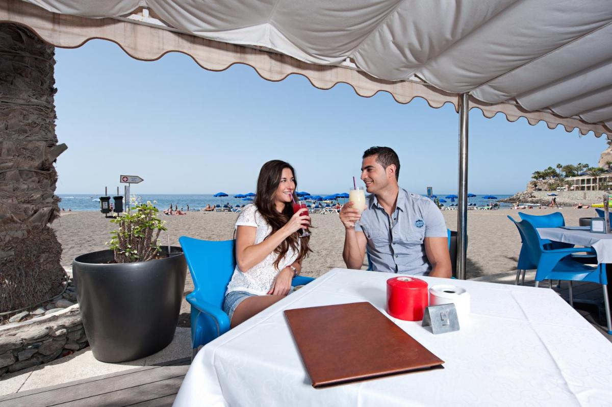Clientes alojados en Hotel LIVVO Valle Taurito & Aquapark