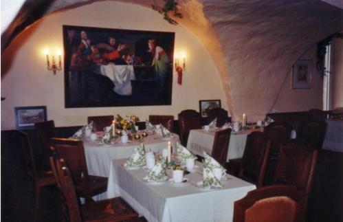 Hotel Garni Graf von Oberg - Housity