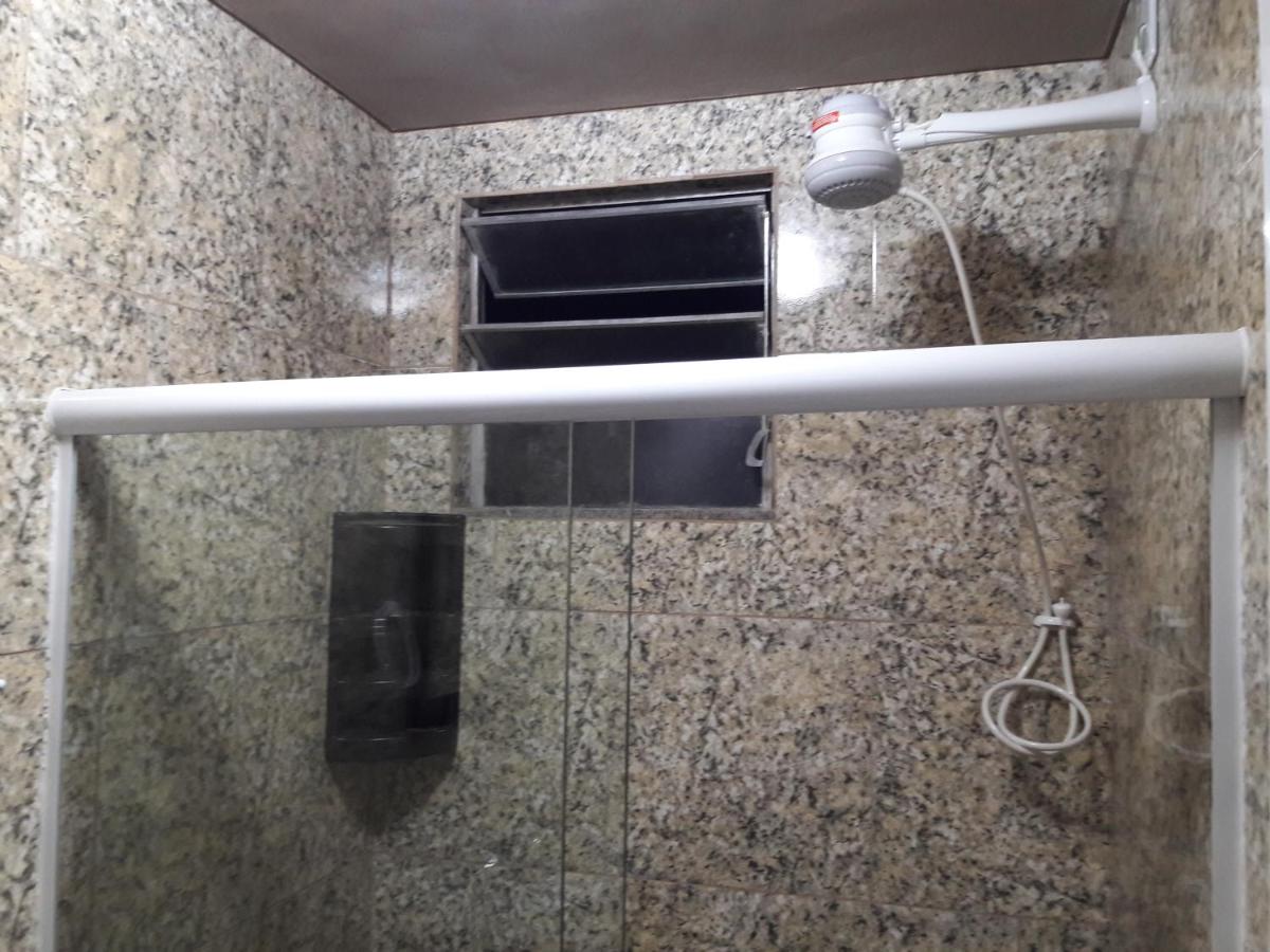 Hostel Falcão-Suites Privativas com Ar Condicionado - Housity