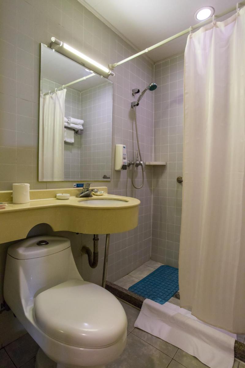 Jingjiang Inn Beijing Yizhuang Development Zone - Housity
