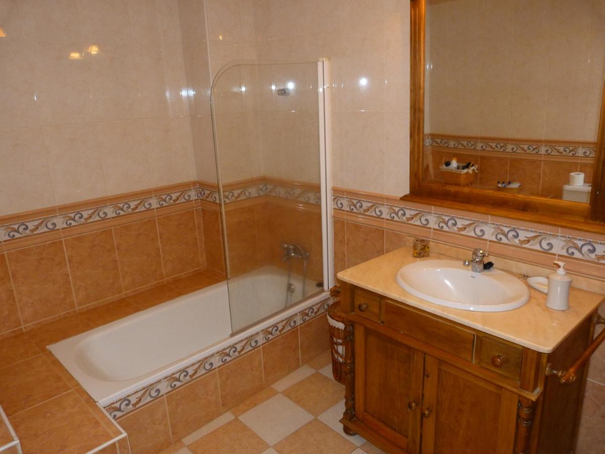 Casa Rural La Fuente - Housity