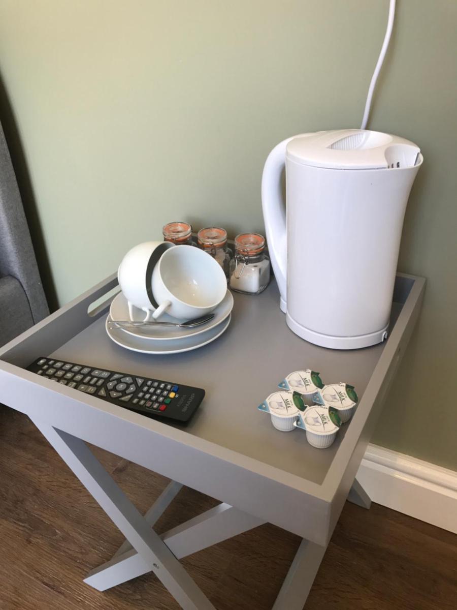 The Half Moon Inn - Housity