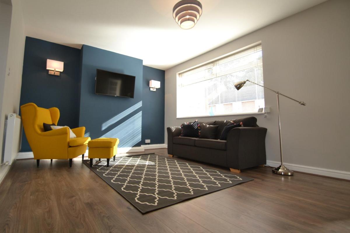Charming 1 bed riverside apartment - Hizvo