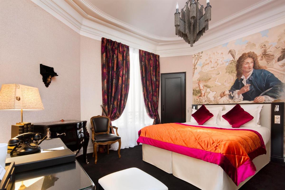 Un ou plusieurs lits dans un hébergement de l'établissement Hotel & Spa de Latour Maubourg
