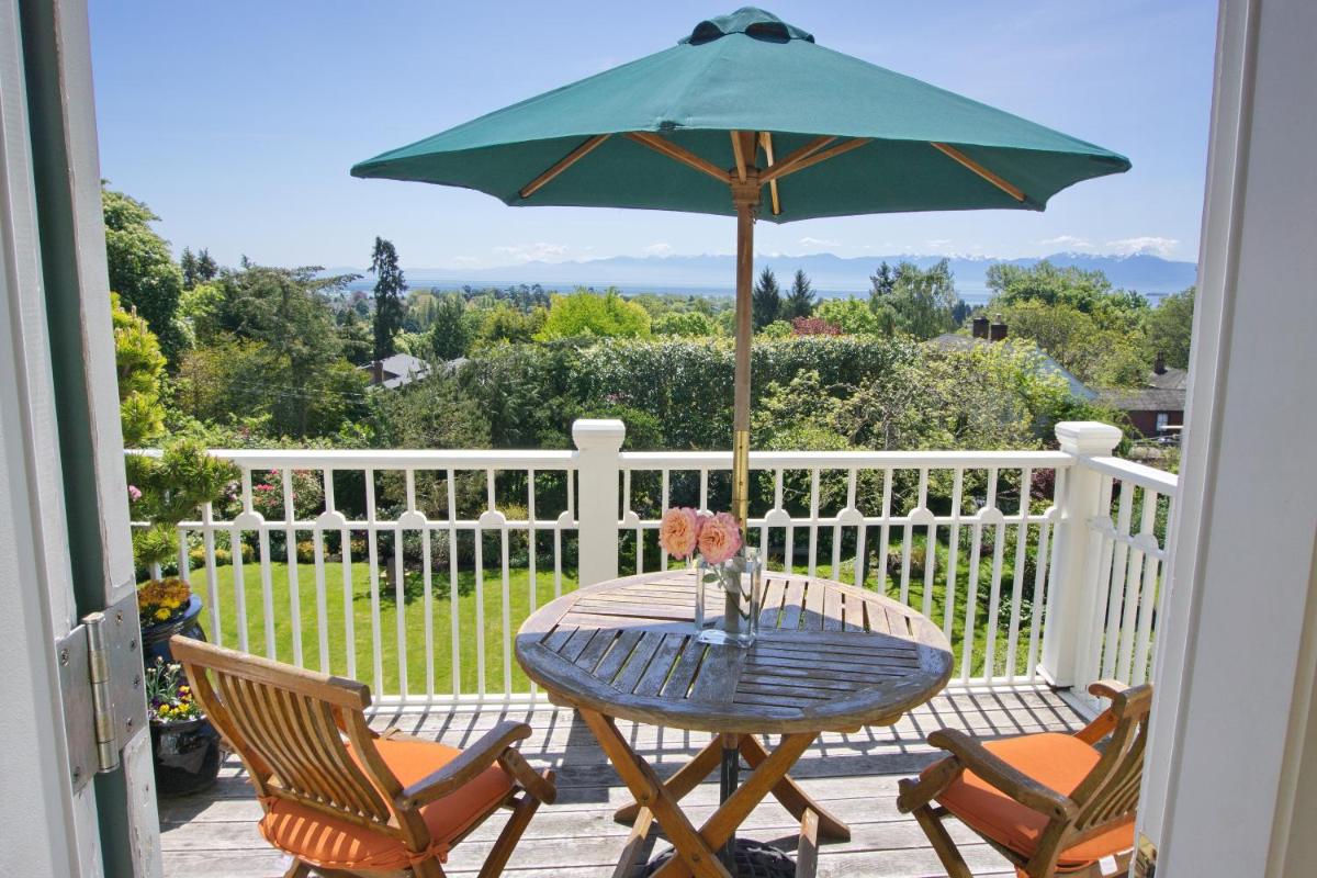 Fairholme Manor Inn - Housity