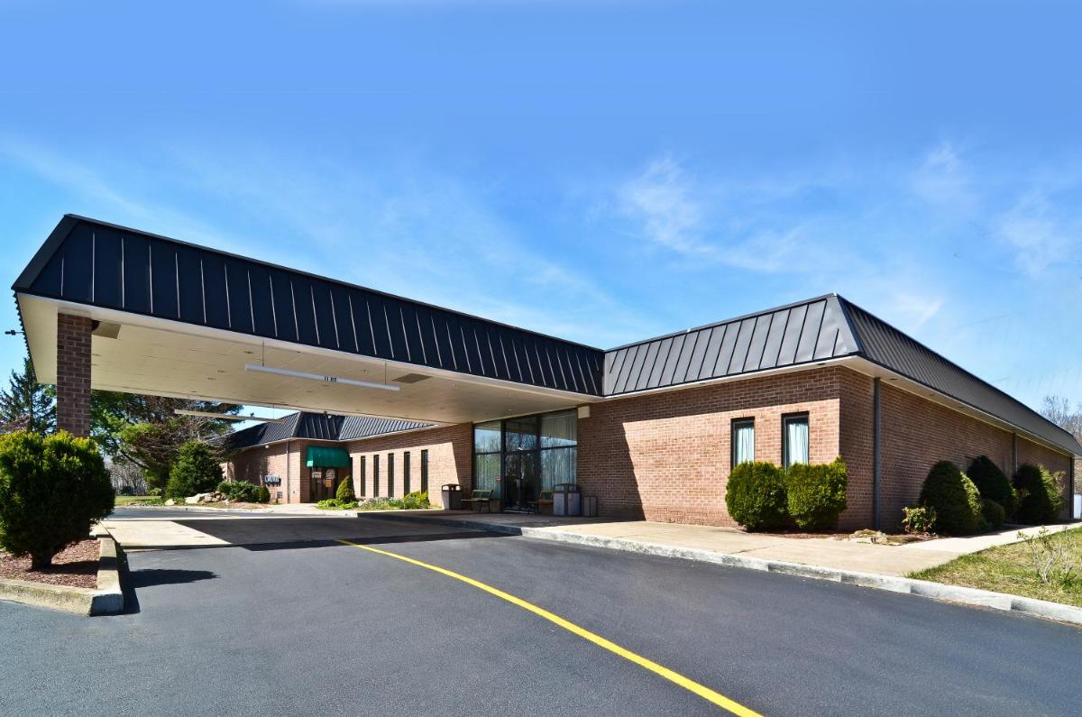 Pocono Resort & Conference Center - Pocono Mountains - Housity