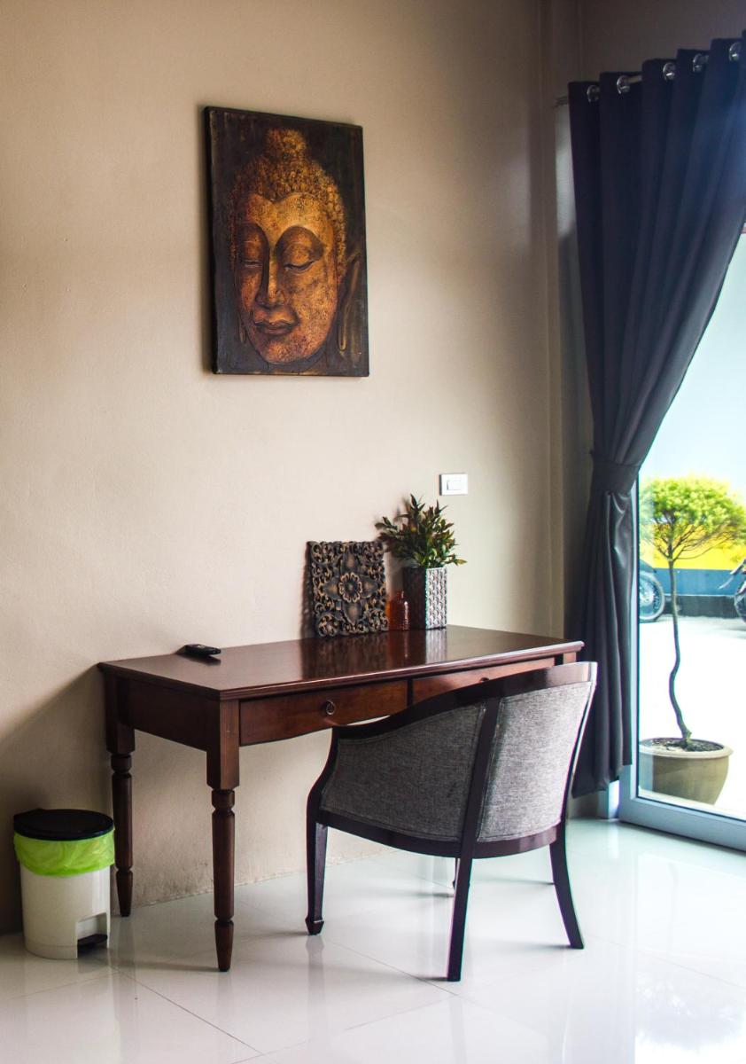 The Miracle Guesthouse & Diving - Housity