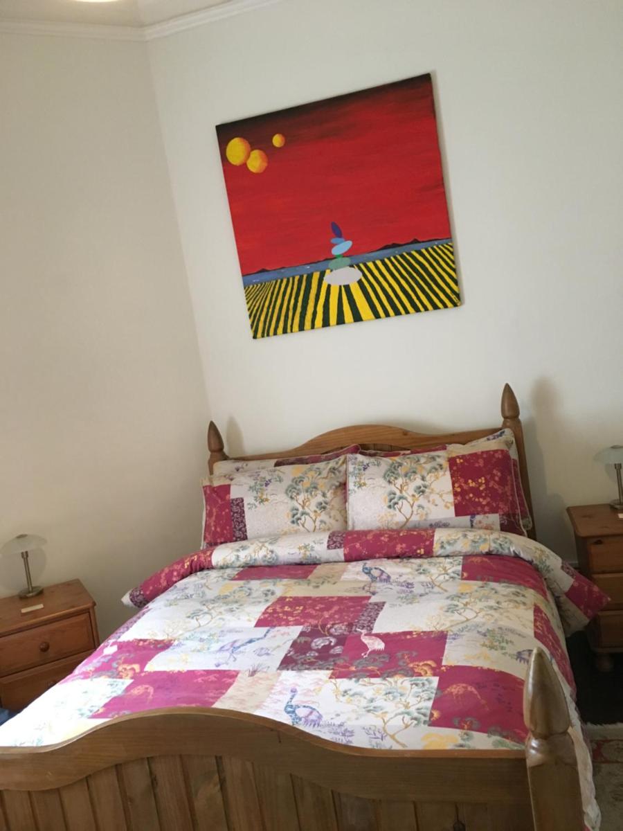 Goldenacre Private Room (Homestay) - Housity