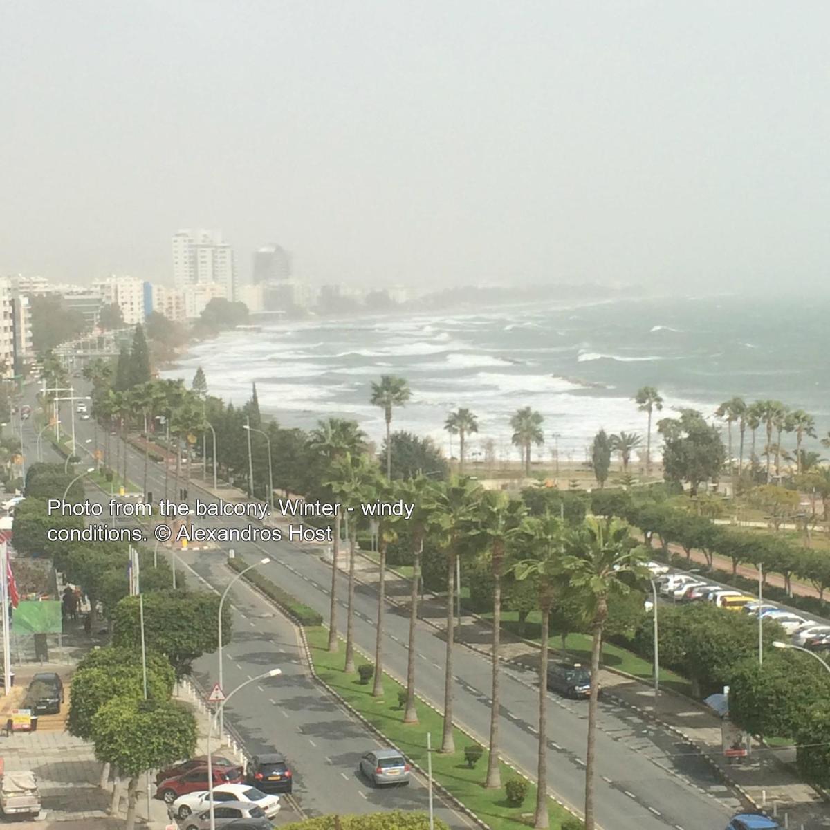 Just a Seaview Apt. * Top Location * City Center * - Housity