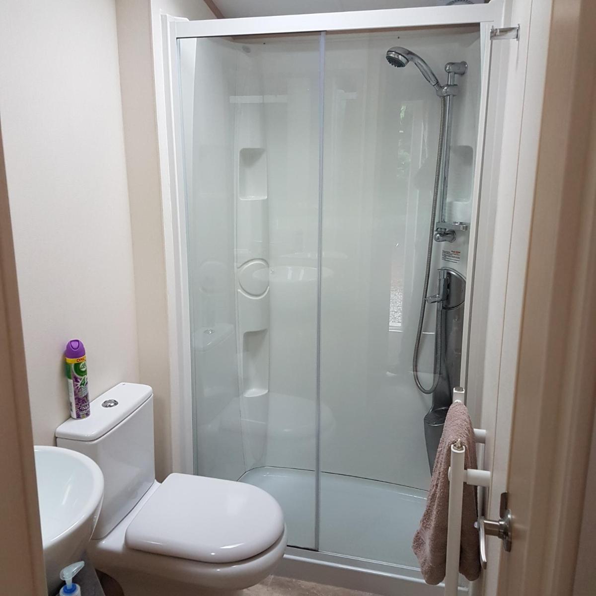 Bear Lodge - Housity