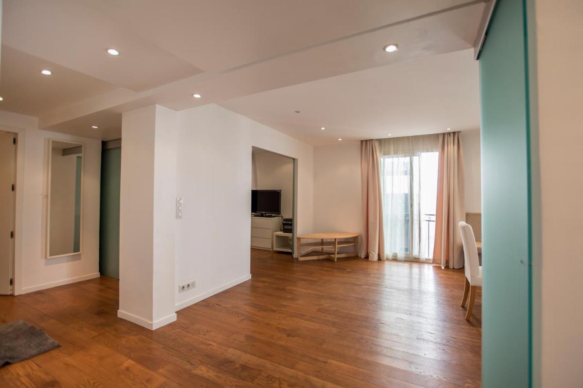 Imperial Apartment by Connexion - Housity